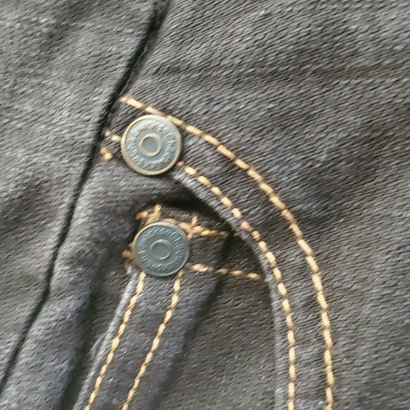 Chadwicks shorts women’s size 6 Bermuda length black demin pull-on elast… - Picture 6 of 16